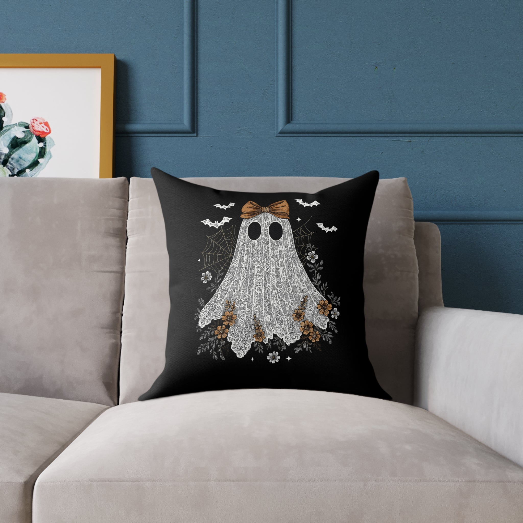 [PHYSICAL] Charming Ghost Pillow