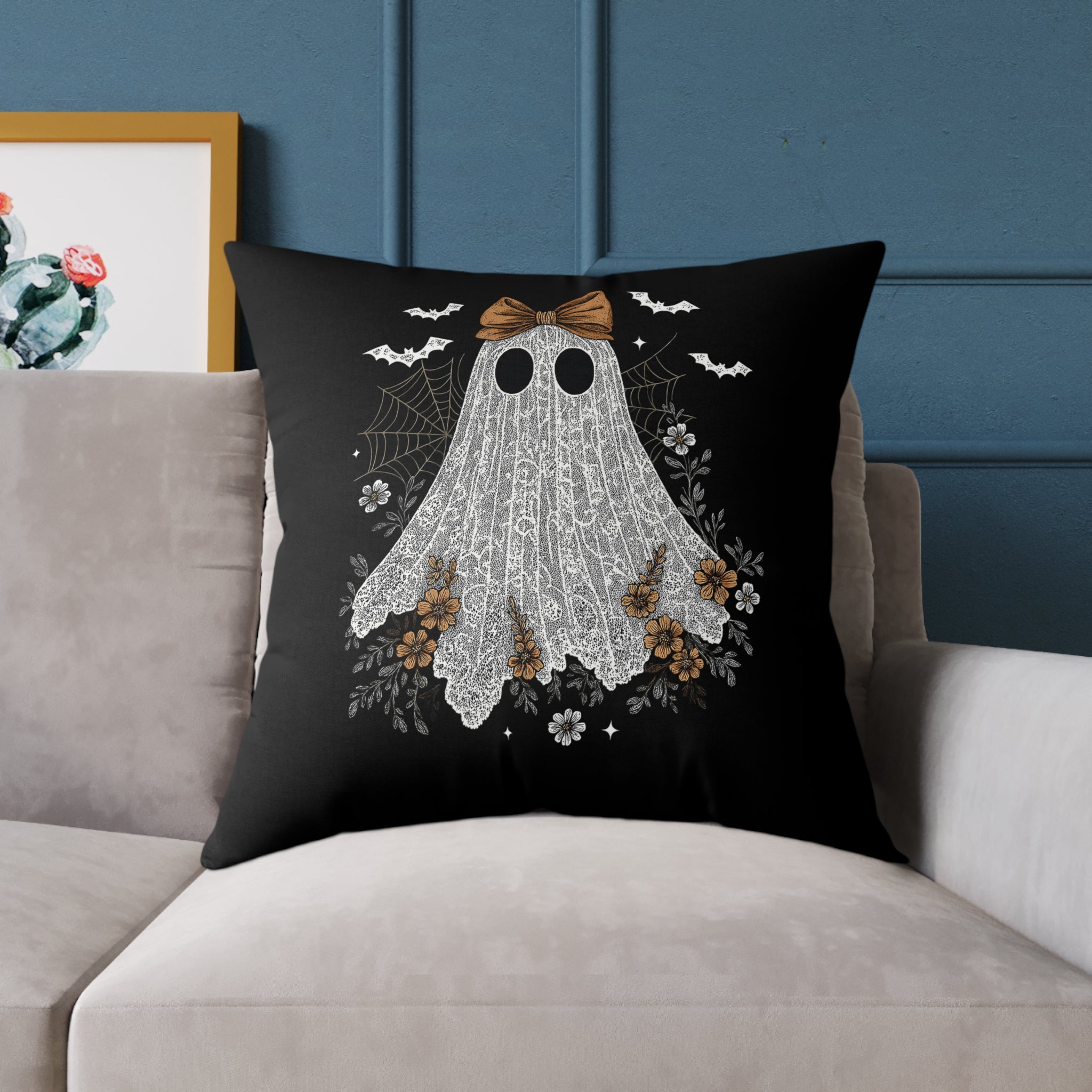 [PHYSICAL] Charming Ghost Pillow